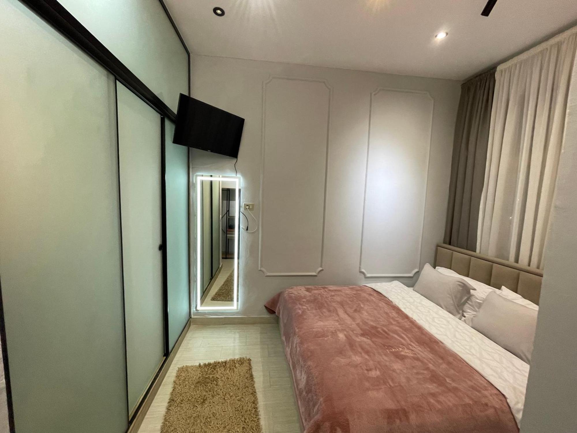 Blloku Tirana Studio 외부 사진