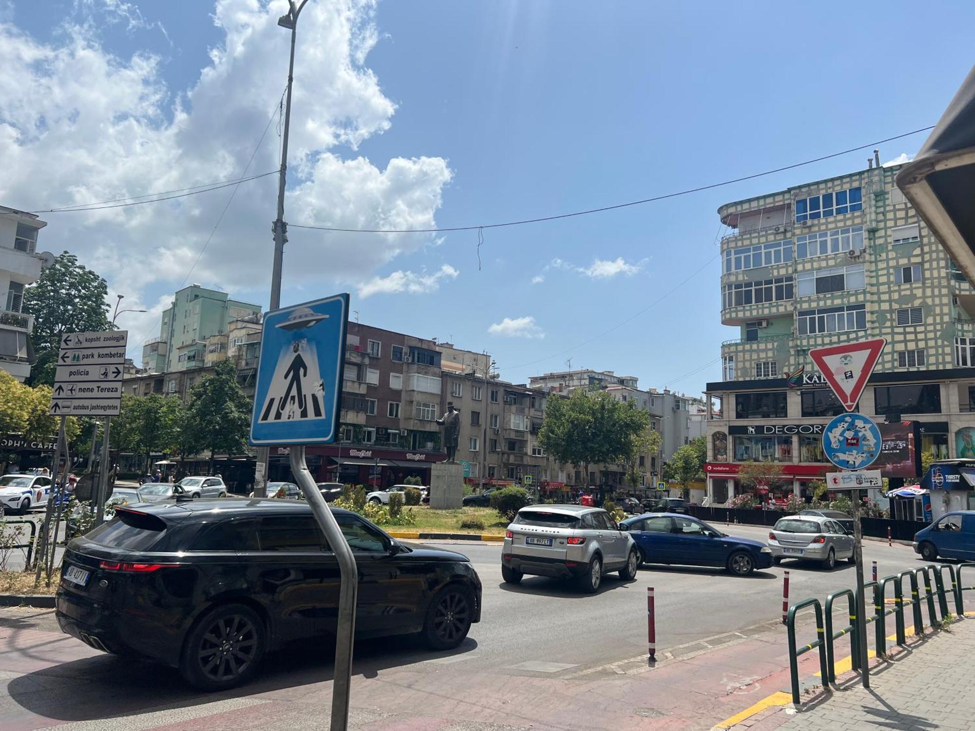 Blloku Tirana Studio 외부 사진